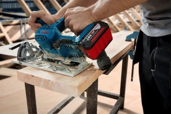 Аккумуляторная циркулярная пила Bosch GKS 185 06016C1223 в интернет магазине с доставкой по Москве